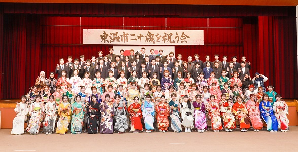R7-01-12二十歳祝う会3