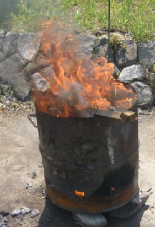 ドラム缶野焼き