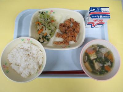 4月28日(月曜日)の給食