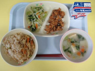 4月21日(月曜日)の給食