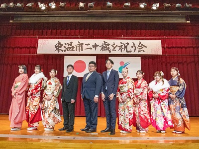 R8.1.13二十歳を祝う会市長写真2