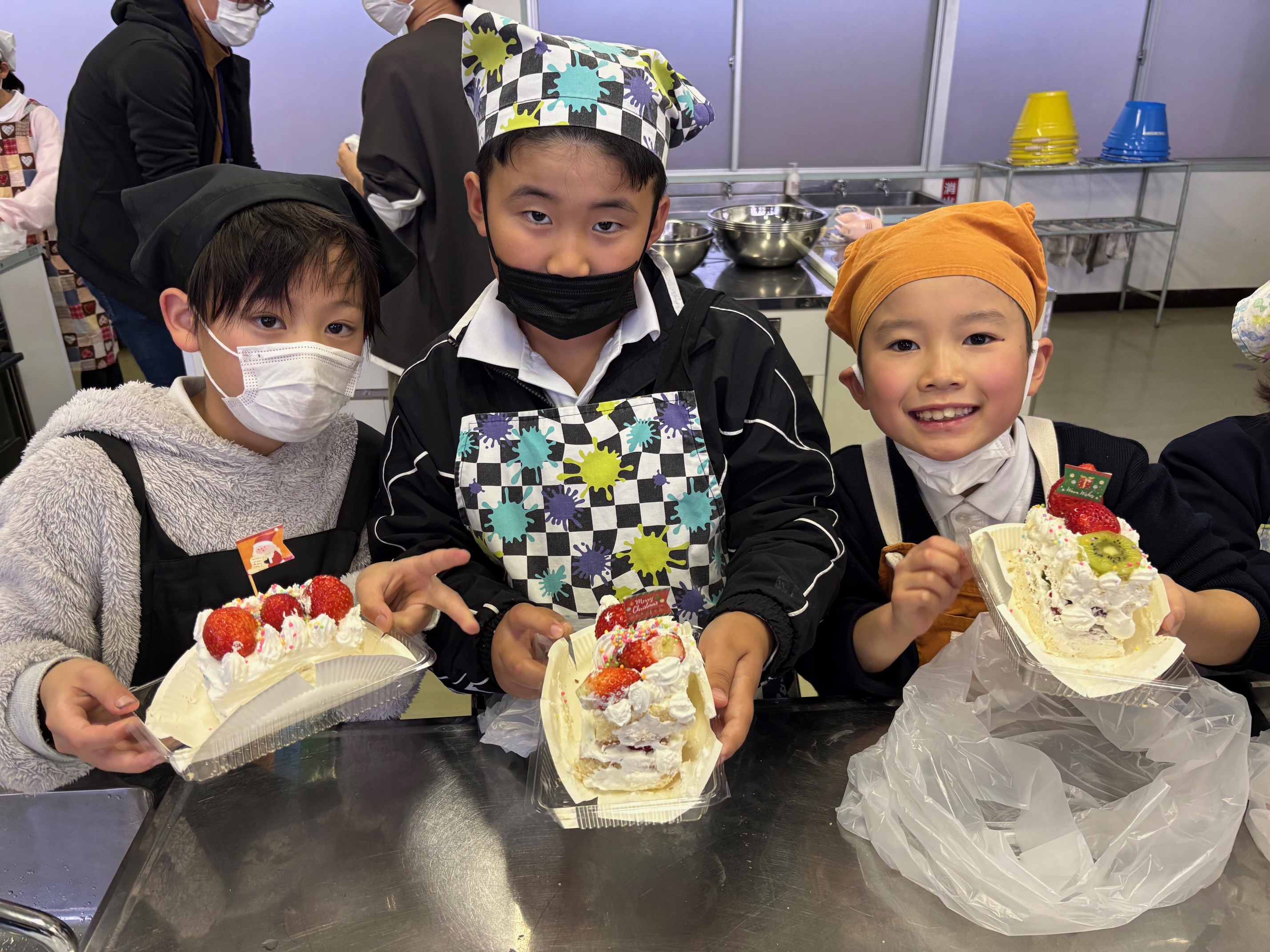 クリスマスケーキをつくろう！写真