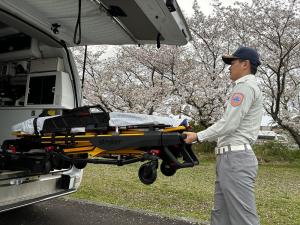 ストレッチャー