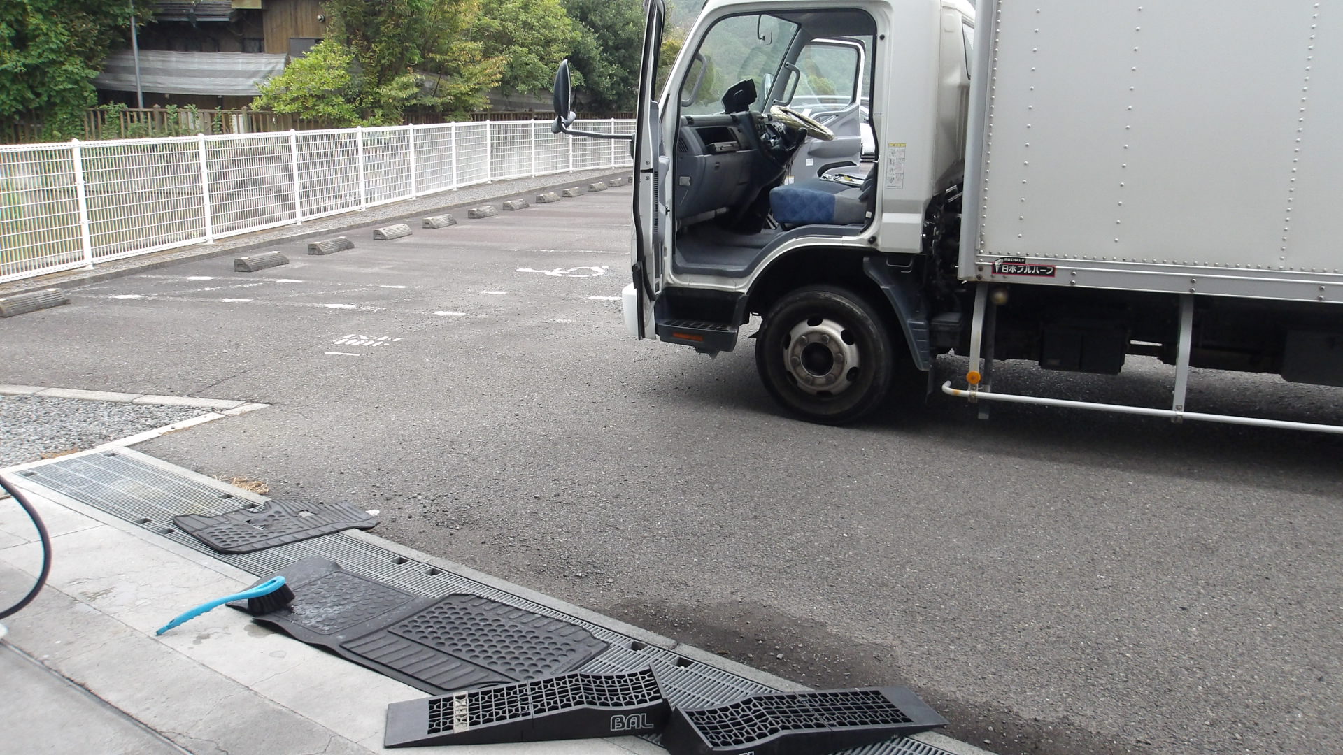 車の掃除①